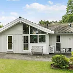 1481-n-tisvildeleje-bakkefrydvej-1 *